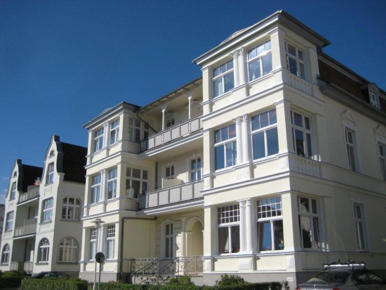 Villa Kurfürst - 100 m zum Strand - Ferienwohnung Bansin