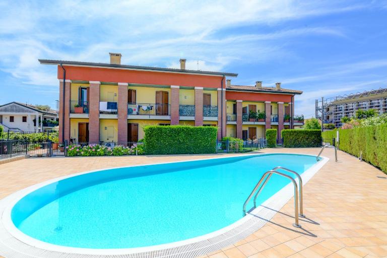 Rosa del Lago Apartment - B&B Peschiera del Garda