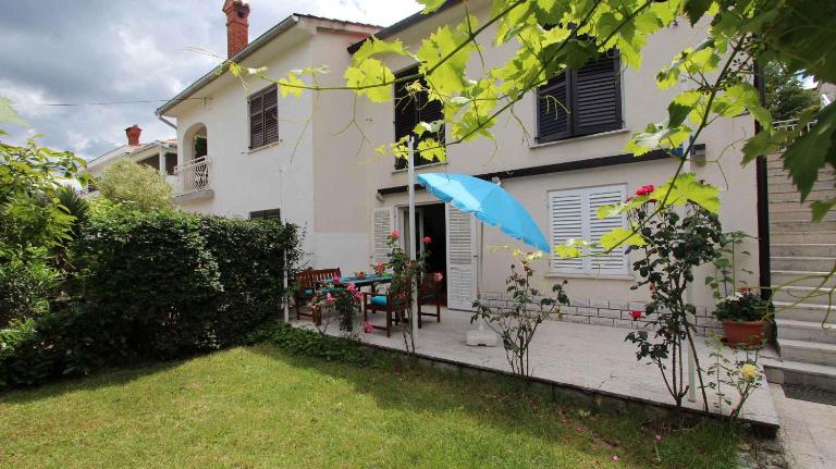 Apartment in Malinska - Insel Krk 12778 - Bed and Breakfast Malinska