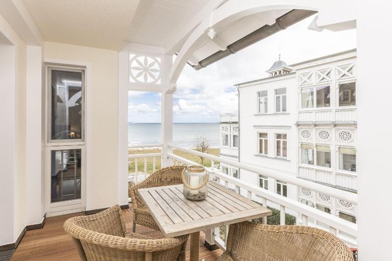 Villa Strandperle Nr. 17 - B&B Ostseebad Binz
