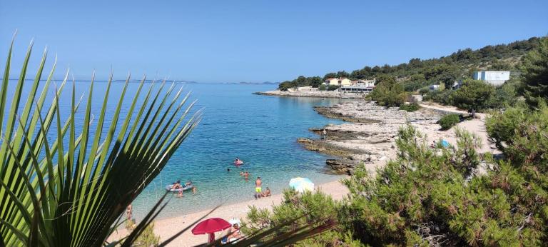 Apartments Galeb - B&B Primošten