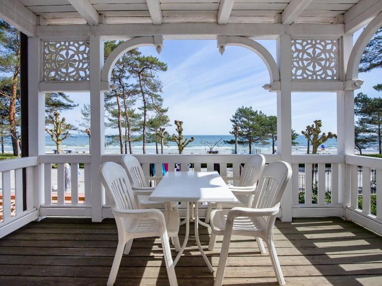 Strandvillen Binz - Ferienwohnung mit Meerblick, 1 Schlafzimmer und Balkon SV-752 - B&B Ostseebad Binz