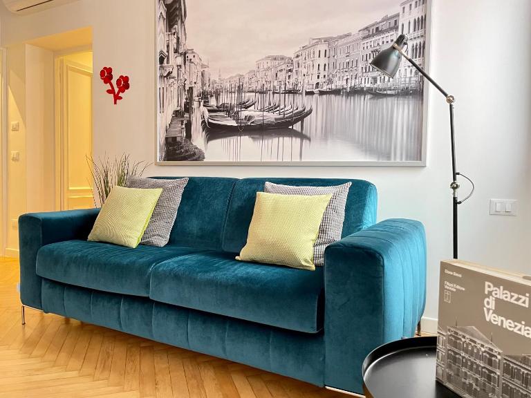 San Marco Baretteri Design Suite 2 min from St Mark - B&B Venecia
