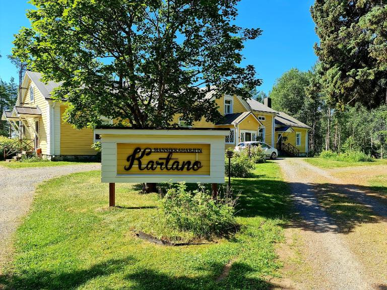 Mansikkaharju Kartano - Chambres d'hôtes Leppävirta