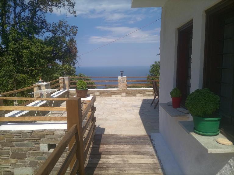 Μπαλκόνι στο Αιγαίο - Bed and Breakfast Kalamáki