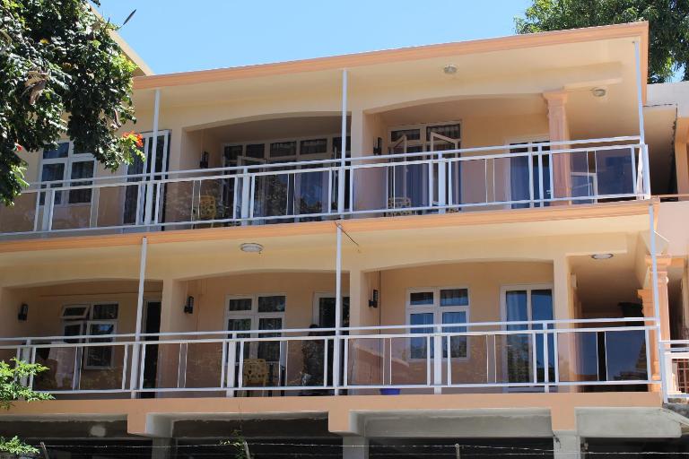 Bano Beach Residence - Grand Bay Beach - Chambres d'hôtes Grand Baie