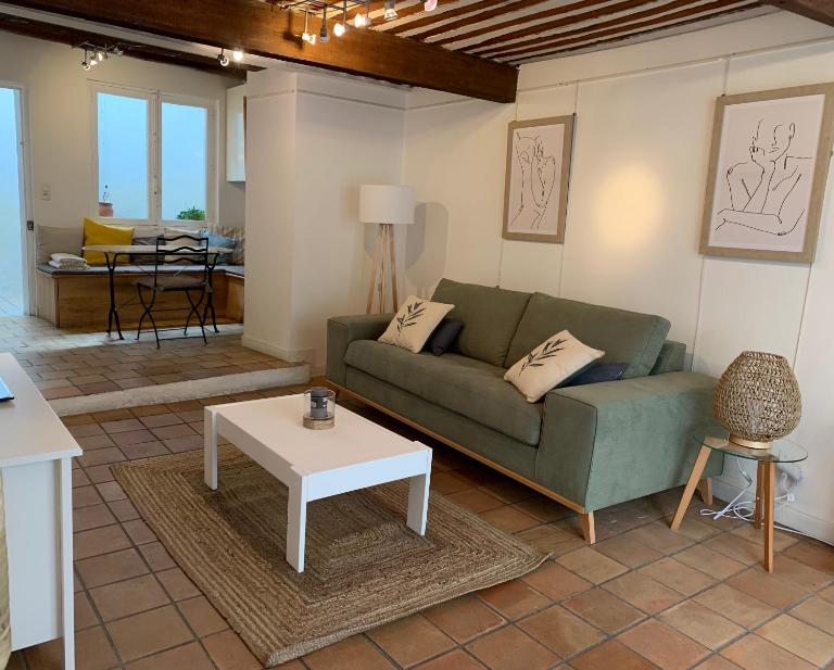 Au 10 - Bed and Breakfast L'Isle-sur-la-Sorgue
