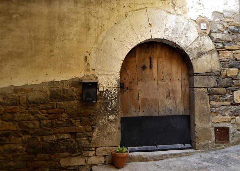 Dos Arcos Usana - B&B Aínsa