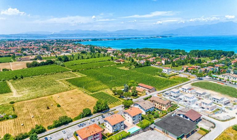 Wolf House - Sirmione Holiday - B&B Sirmione