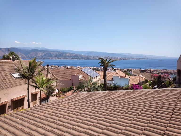 Villa Grande - Ferienwohnung Messina