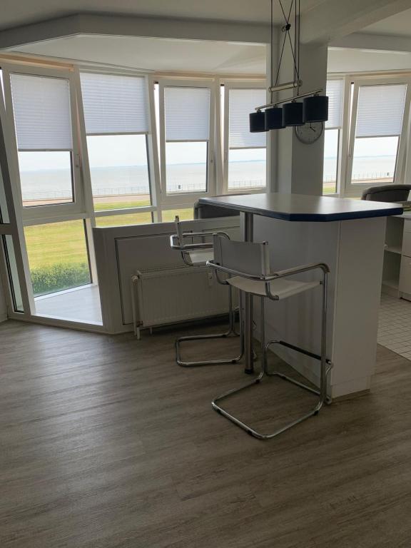 FeWo mit Meerblick - Direktzugang zur Nordsee - Bed and Breakfast Wilhelmshaven