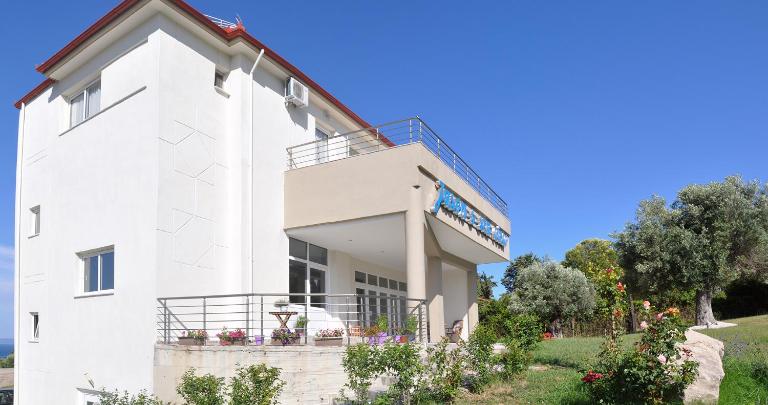 JASON'S SEA VIEW - B&B Kryopigi