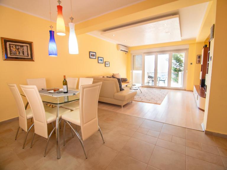 Mum's Apartment - B&B Petrovac na Moru