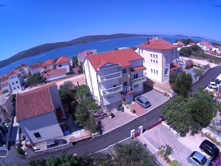 Apartments Martina - B&B Sablići