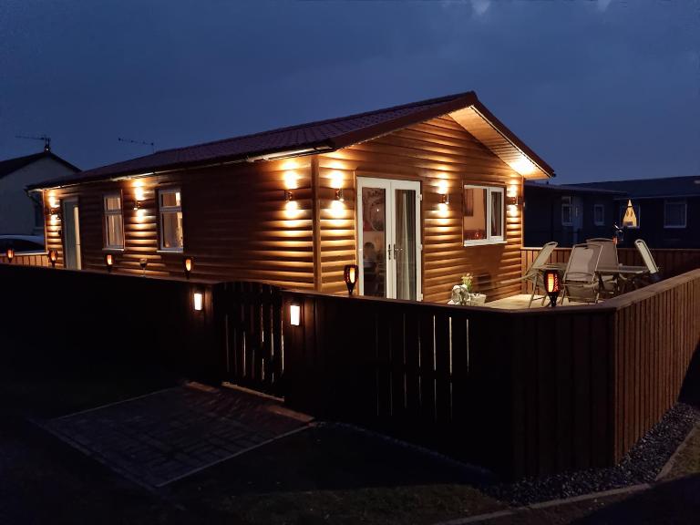 Captivatingly Stunning 2-Bed Chalet in Bridlington - Ferienwohnung Bridlington