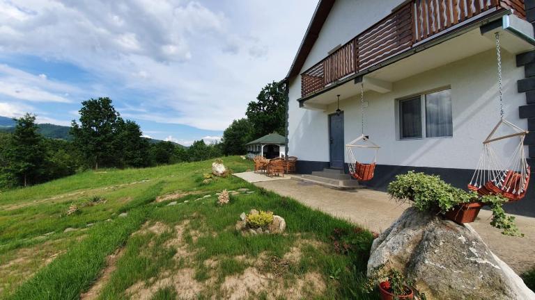Casuta din Gradina - B&B Horezu
