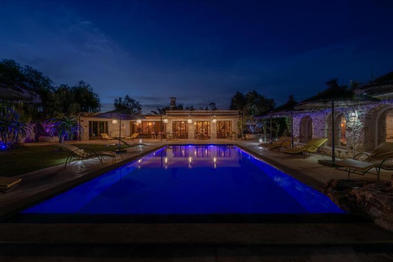 Maison d Hotes Absolu Beldi, Piscine a Essaouira - B&B Essaouira
