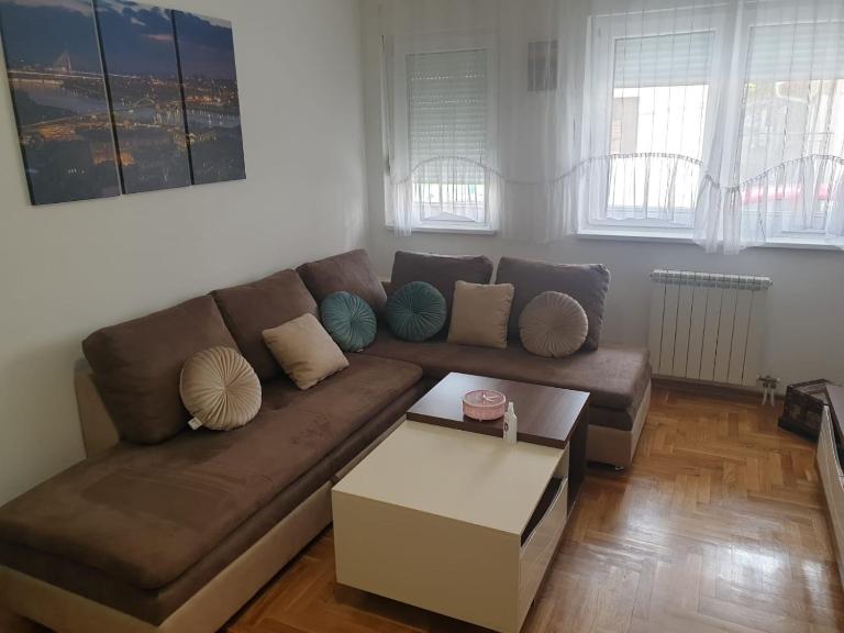 Belgradian 011 - Ferienwohnung Belgrad