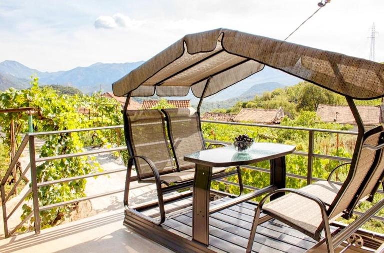 Apartments Stella - Ferienwohnung Virpazar