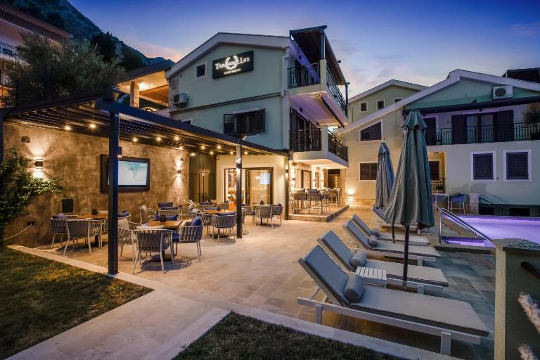 Dekaderon Lux Apartments - B&B Kotor