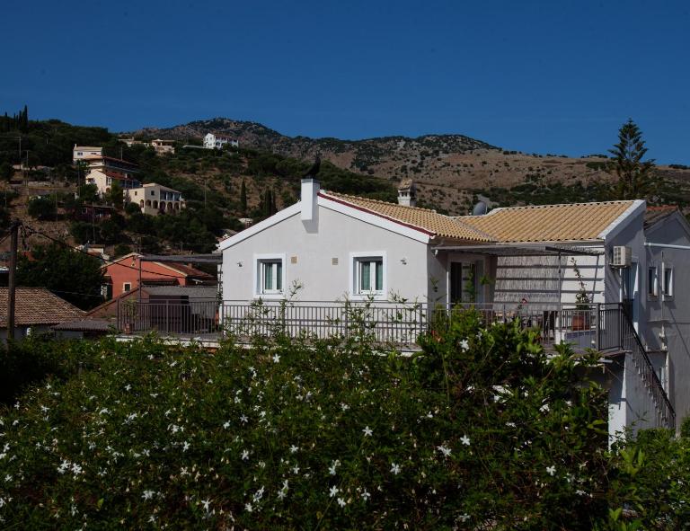 ANTONIS APARTMENTS - B&B Kassiopi