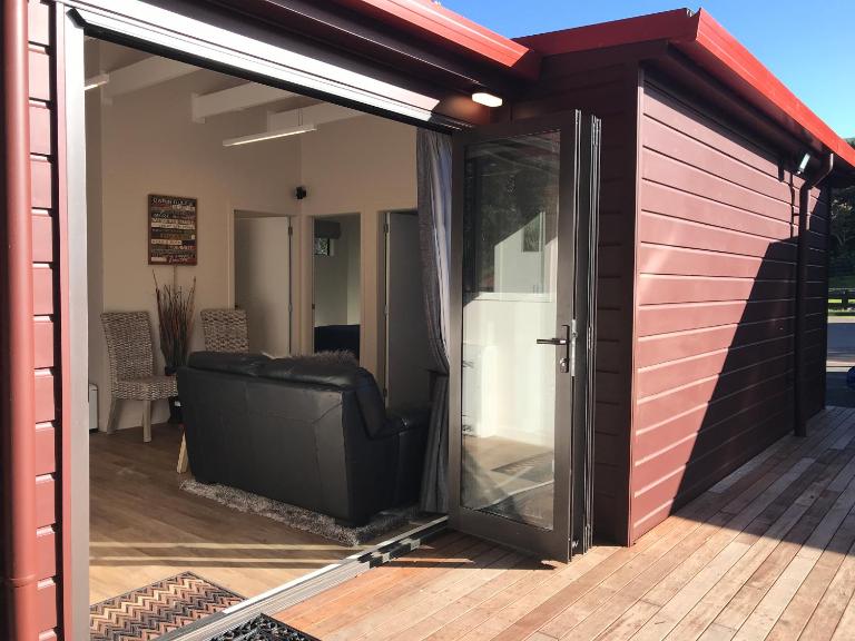 Casa Riveria - B&B Pauatahanui