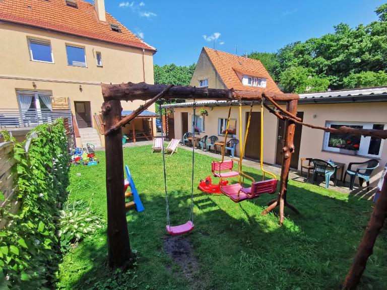 Dom gościnny "MONIKA"- 10 min do plaży, - B&B Kołobrzeg