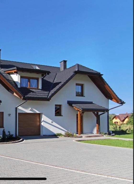 Dom Nad Brennica Pokoje i Apartamenty - B&B Brenna
