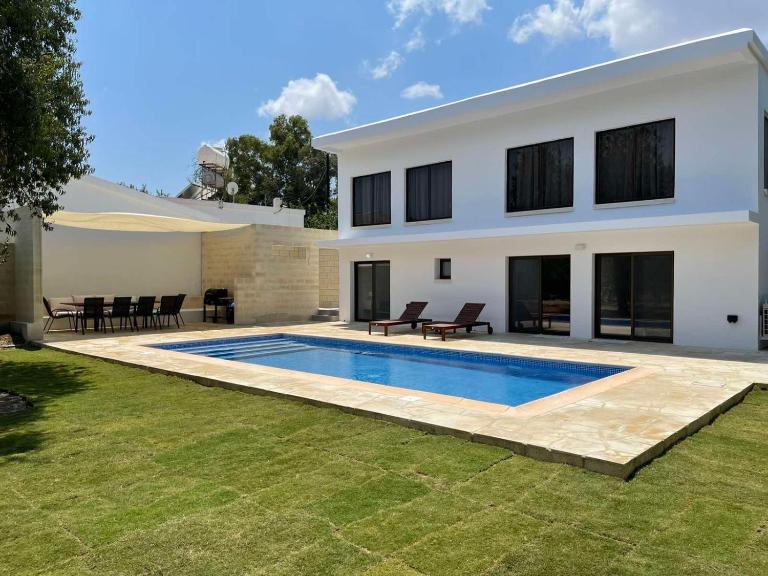Villa Athasia - Bed and Breakfast Gialiá