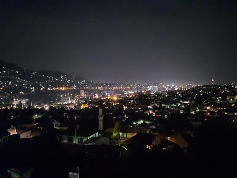 Best terrace view in the heart of Sarajevo - B&B Sarajevo