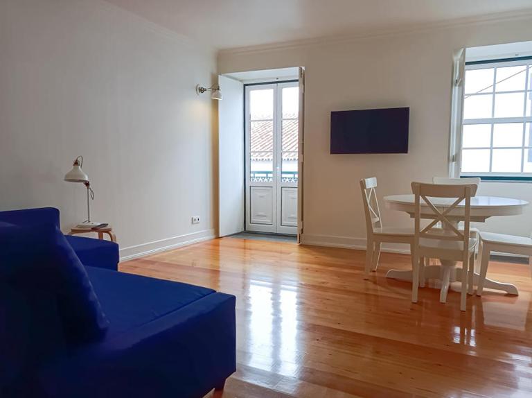 Apartamentos Ázera - Isolino Ázera - B&B Praia da Vitória