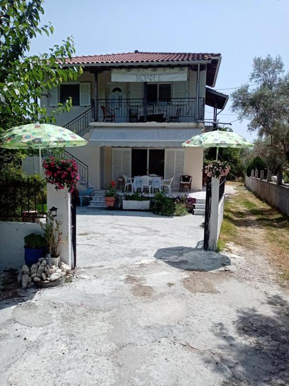 Soula House - Bed and Breakfast Nydri