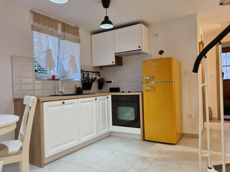 Apartman Ivano Cres - Chambres d'hôtes Cres (ville)