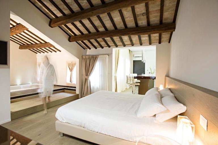 Borgoleoni 18 - Room and Breakfast - B&B Ferrara