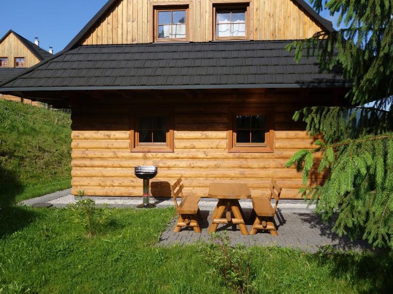 Drevenica pod smrekom - Chambres d'hôtes Terchová