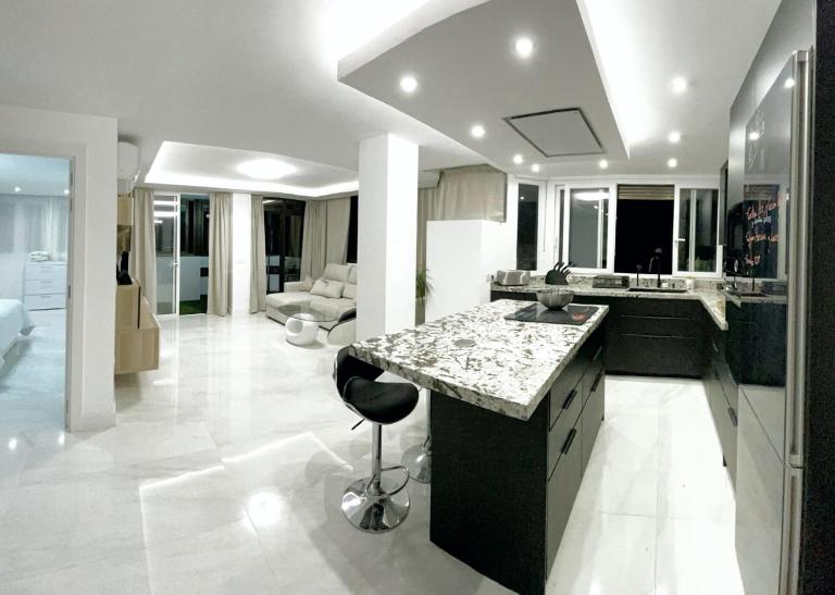 Apartamento IMPERIO 2 - Marbella centro - B&B Marbella