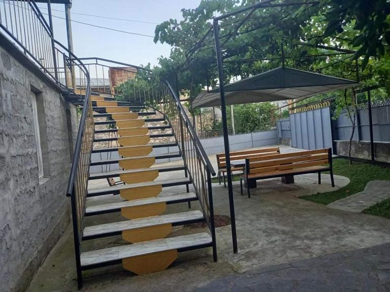 Guest House Fazisi - Chambres d'hôtes Koutaïssi