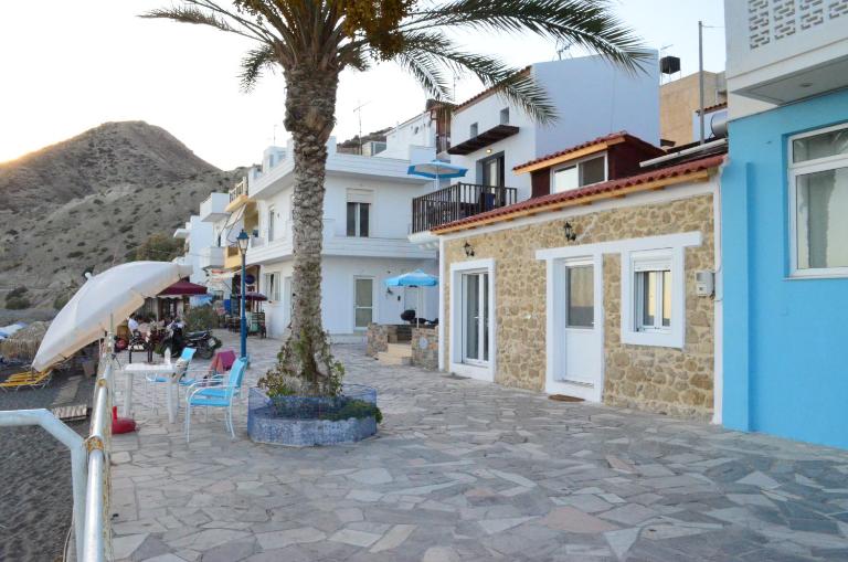 Myrtos Harmony Apartments - Chambres d'hôtes Mírtos