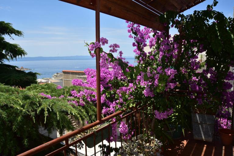 Apartments Dobrinic - Ferienwohnung Makarska