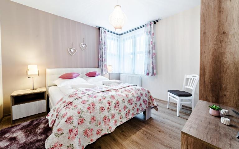 Apartament przy stoku z ogrodem i tarasem - Pod Karpatką Residence Karpacz - Bed and Breakfast Karpacz