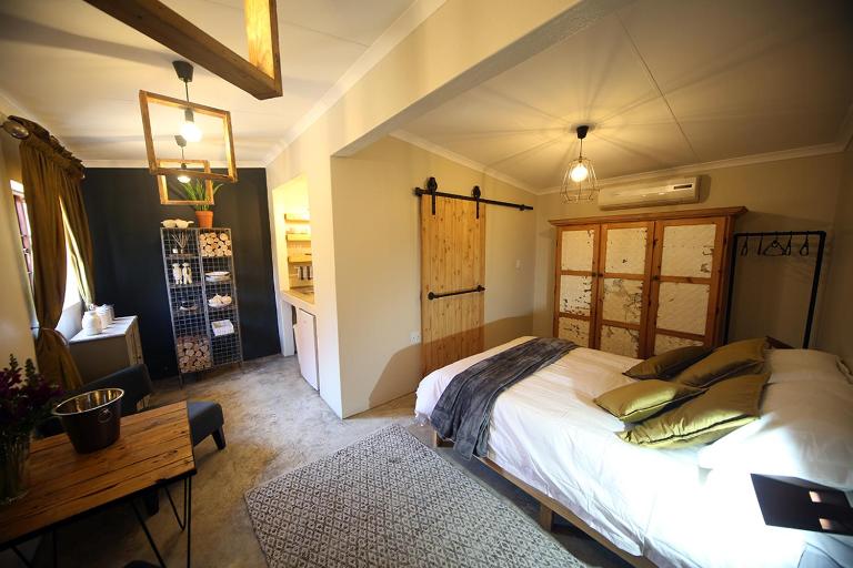 SOUSIE'S RUSTIC STAY - Chambres d'hôtes Polokwane