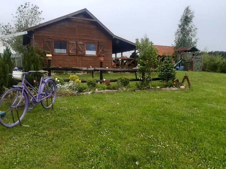 Domek w Kwiatach - Bed and Breakfast Zyndaki