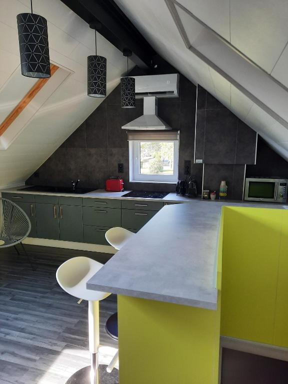 Studio neuf côté campagne agréable à vivre. - Ferienwohnung Braine-le-Comte