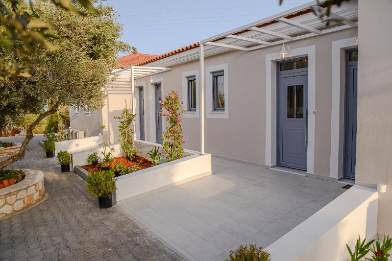 Dionisos Suites - B&B Lixouri