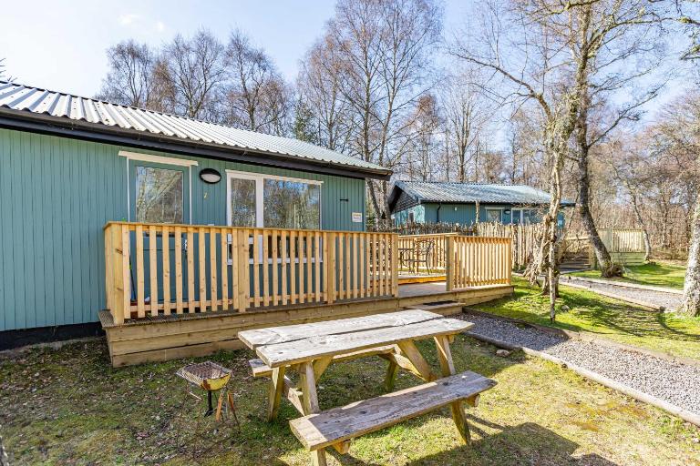 Bracken Lodge 7 with Hot Tub - B&B Belladrum