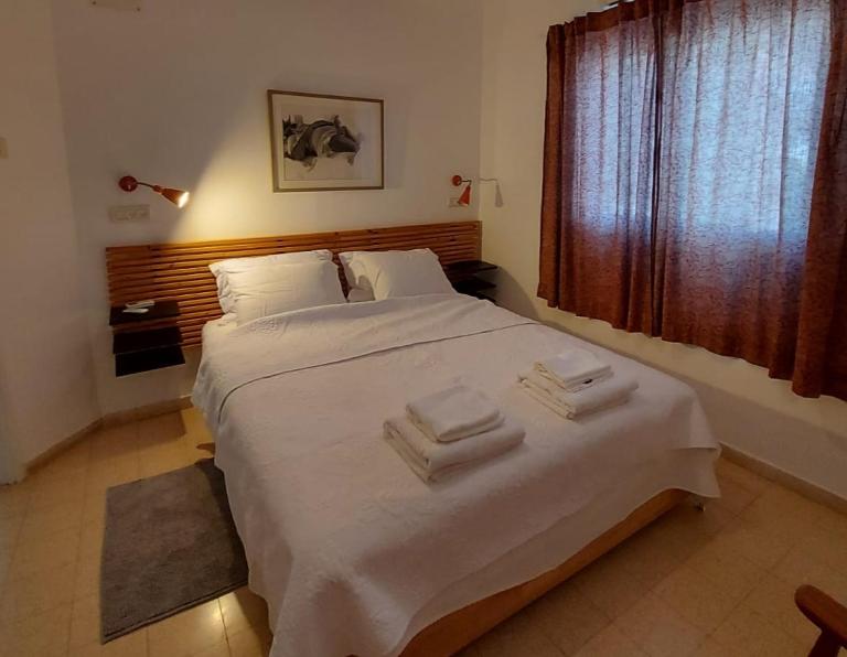Maple's Place - אירוח מייפל - B&B Rosh Pina