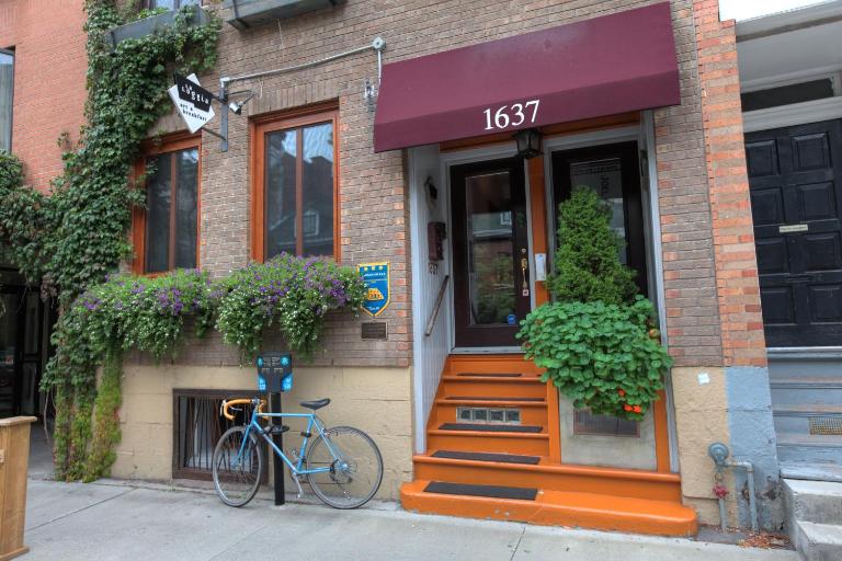 La Loggia Art B&B - B&B Montreal