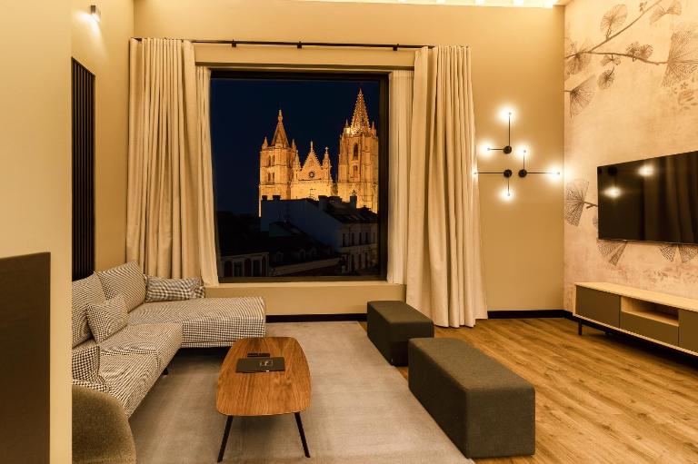 Mauro Suites - B&B León