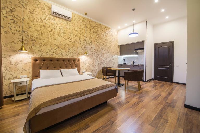 Design Apartments Ploshcha Ukrainskykh Heroiv Area - B&B Kyiv