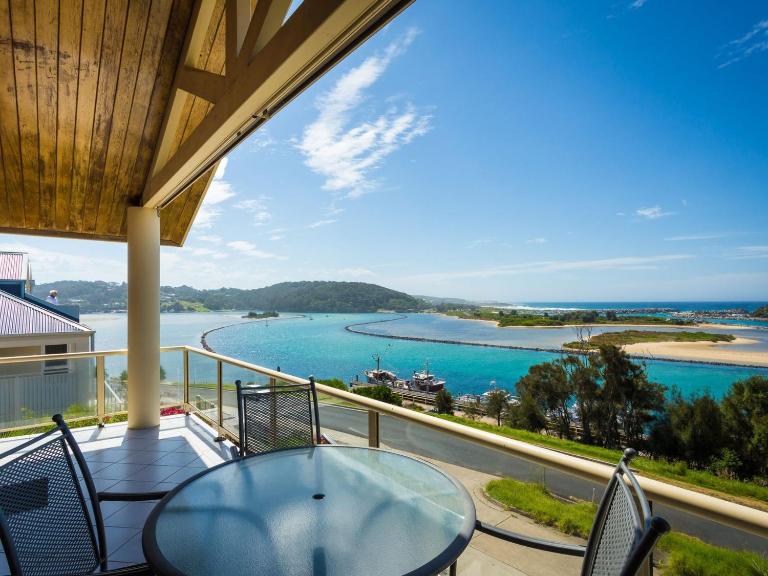 Grand Pacific 1 Unit 3 - First Floor - B&B Narooma